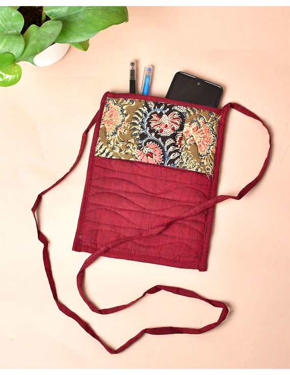 Maroon Mangalgiri sling bag : SBD03-SBD03
