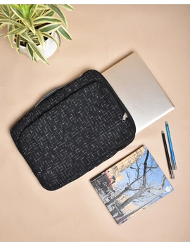 &quot;Samarth&quot; laptop Sleeves In Black Ikat Cotton : LBS04-3-sm