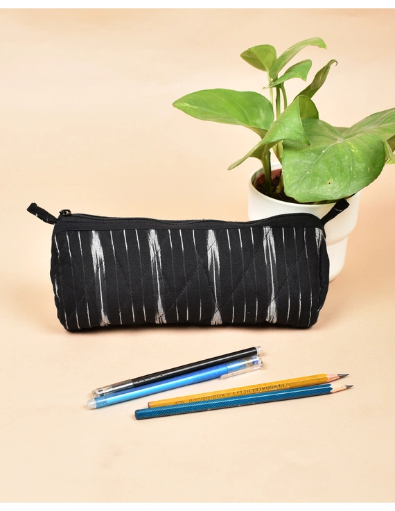 Black ikat round shape pencil pouch: PPR01B-PPR01B