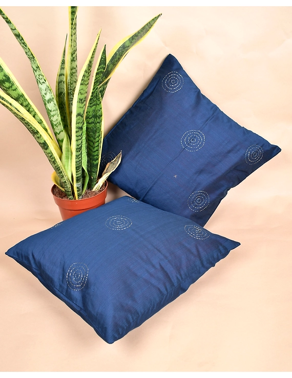 Blue Silk Cushion Cover With Round Embroidery : HCC40B-2