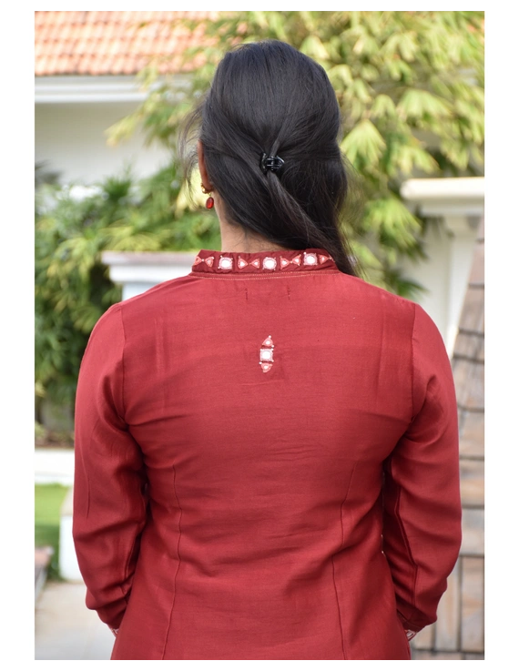 Red chanderi silk kurta with hand embroidery : LK470A-XL-4