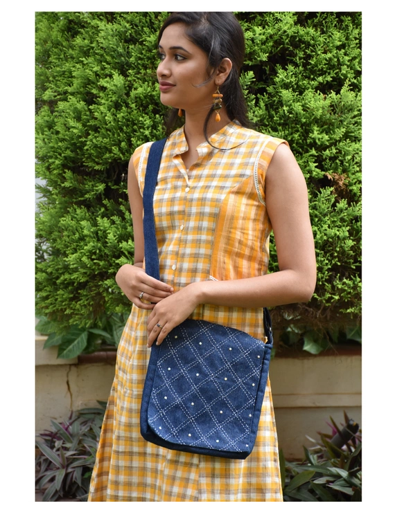 Denim sling bag with embroidery : SBE01-SBE01