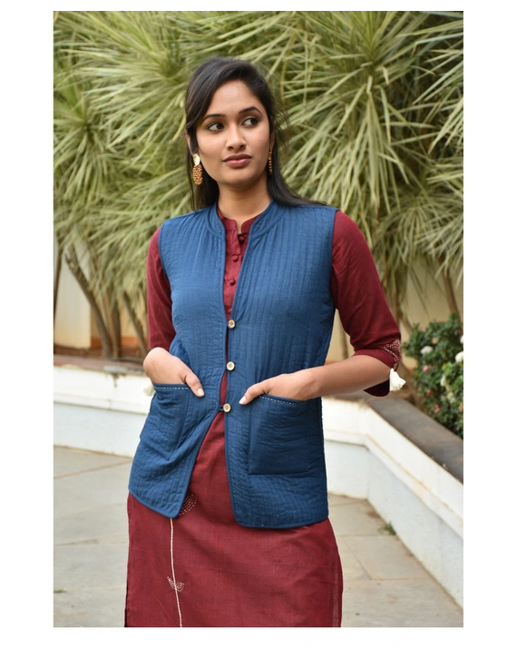 Reversible sleeveless quilted jacket in blue and white ikat : LB170-L-6