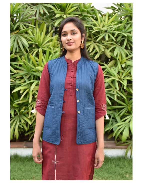 Reversible sleeveless quilted jacket in blue and white ikat : LB170-L-7