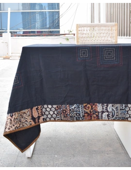 Six - eight seater patchwork table cloth with Black and rust border: TBCR01G-TBCR01G-sm