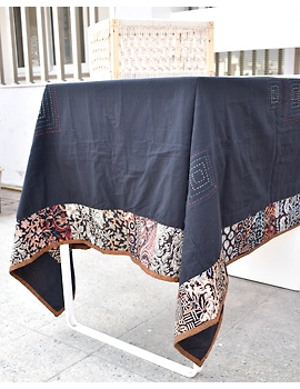 Six - eight seater patchwork table cloth with Black and rust border: TBCR01G-1-sm