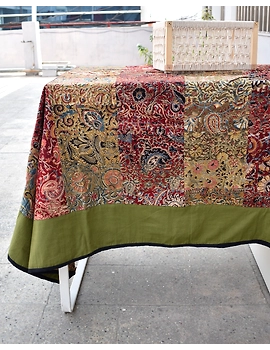 Six - eight seater patchwork table cloth with green and black border: TBCR01I-TBCR01I-sm