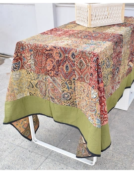Six - eight seater patchwork table cloth with green and black border: TBCR01I-1-sm
