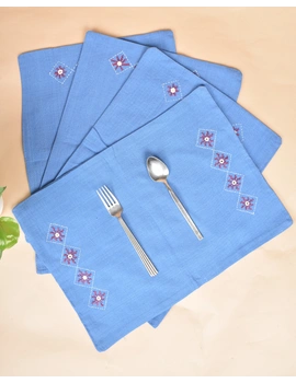 Blue cotton embroidered table Mats : HTM07A-HTM07A04-sm
