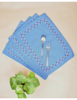 Blue cotton embroidered table Mats : HTM07B-HTM07B04-sm
