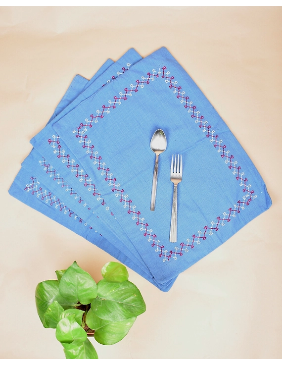Blue cotton embroidered table Mats : HTM07B-HTM07B06