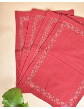 Maroon cotton embroidered table Mats : HTM07C-Six-1-sm