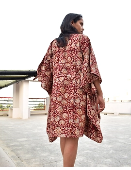 Short kaftan in brown kalamkari cotton: NW120B-1-sm