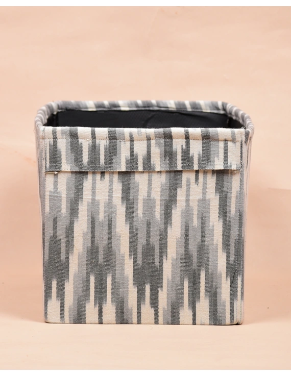 Foldable stationary basket in grey ikat: STF01A-1