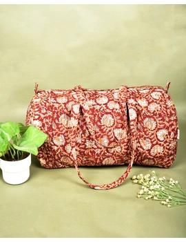 Overnight duffel bag in brown kalamkari : VBS01C-VBS01C-sm