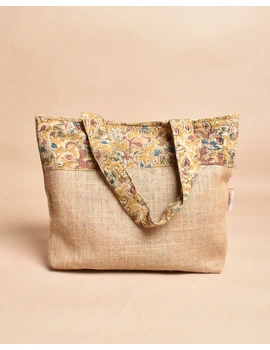 Soft jute tambulam or gift bag with Green Kalamakri print : MSJ03B-MSJ03B-sm