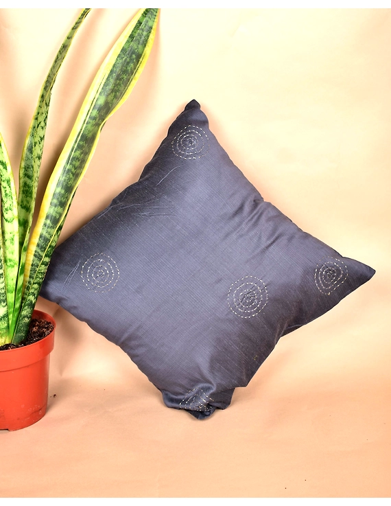 Grey Silk Cushion Cover With Round Embroidery : HCC41B-HCC51