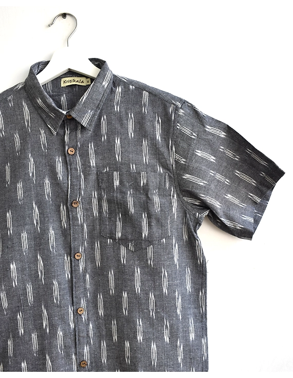 Grey Ikat Cotton Casual Shirt For Men: GT420I-M-1