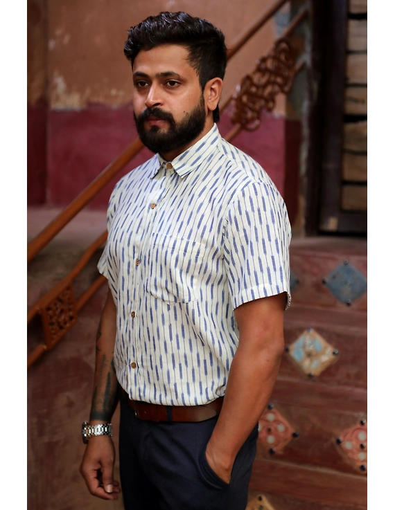 White and Blue Casual Mens Shirt in Ikkat Cotton: GT420H-M-2