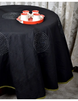 Round kalamkari patchwork and black mangalgiri reversible table cloth: TBKR01A-TBKR01A-sm