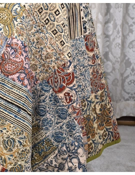 Round kalamkari patchwork and black mangalgiri reversible table cloth: TBKR01A-4-sm