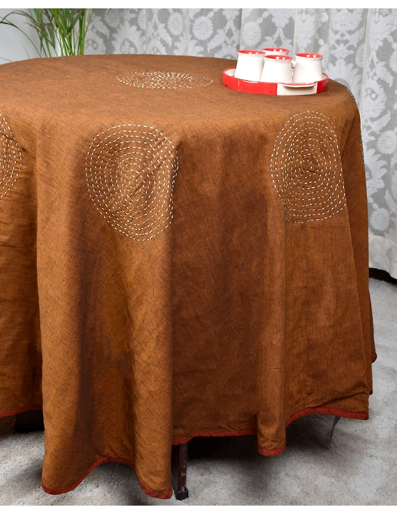 Round kalamkari patchwork with rust mangalagiri reversible table cloth 180 cm: TBKR01C-5