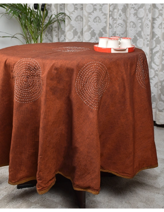 Round kalamkari patchwork with brown mangalagiri reversible table cloth 180 cm: TBKR01D-1