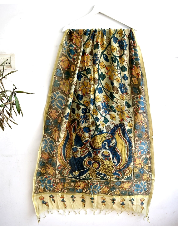 Handpainted Kalamkari chanderi cotton dupatta in pale grey : WAD01A-4
