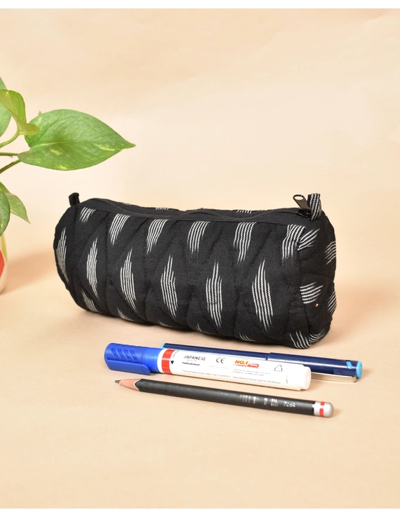 Black ikat round shape pencil pouch: PPR01E-1