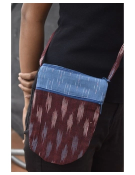 Multi-pocket sling bag in Black ikat cotton: CPI01ED-2-sm