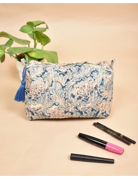 Blue quilted travel pouch: VKP02AD-VKP02AD-sm
