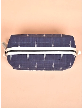 Blue Ikat Travel Pouch : VKP06D-3-sm