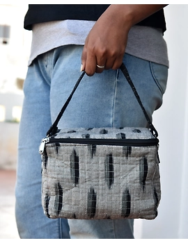 Smart grey ikat lunch bag or picnic bag with zip closure : MSL06D-MSL06D-sm