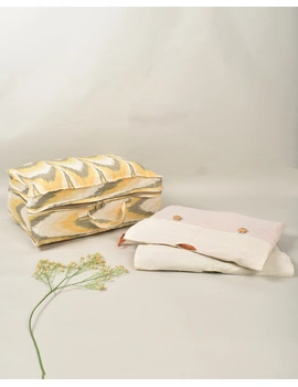 Saree storage bag in ikat cotton with set of ten saree sleeves : MSK01H-3-sm