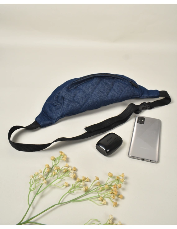 Fanny bag or waist bag in quilted denim: VKF01CD-2
