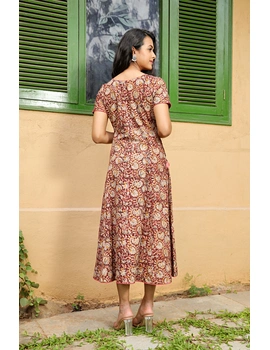 BROWN KALAMKARI COTTON DRESS WITH SHORTSLEEVES: LD485D-L-3-sm