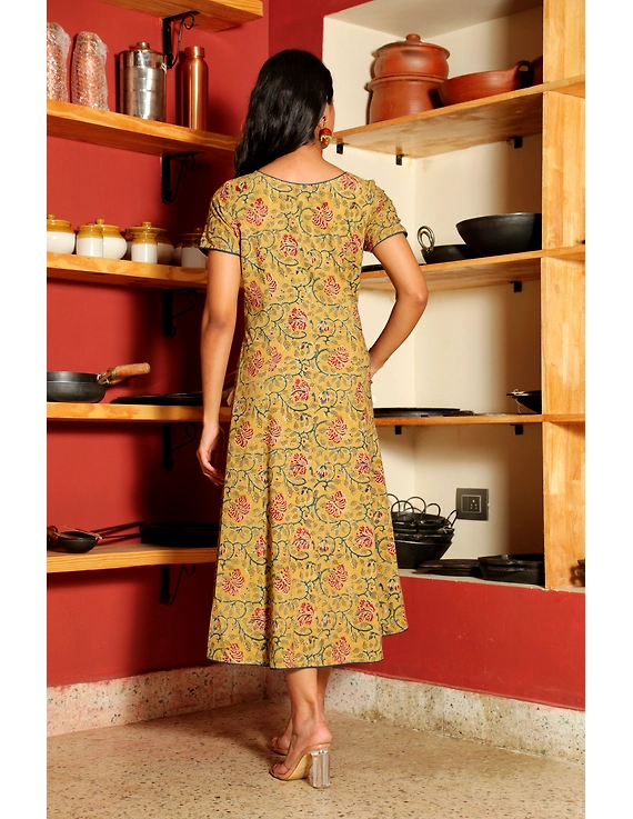 YELLOW  KALAMKARI COTTON DRESS WITH SHORTSLEEVES: LD485E-L-3