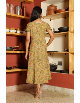 YELLOW  KALAMKARI COTTON DRESS WITH SHORTSLEEVES: LD485E-L-3-sm