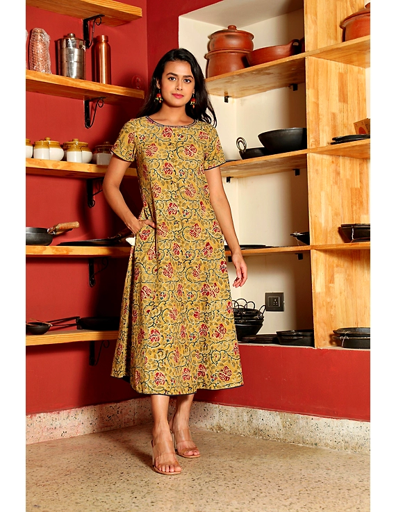 YELLOW  KALAMKARI COTTON DRESS WITH SHORTSLEEVES: LD485E-LD485E-L