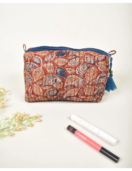 Red quilted travel pouch in Kalamkari cotton : VKP02E-VKP02E-sm