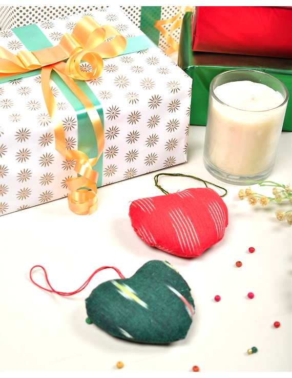 Christmas decorations - fabric hearts - set of two HWD06B-1