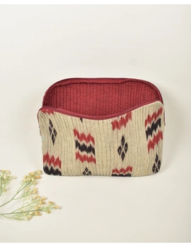 MAROON AND GREY IKAT LAPTOP SLEEVE: LBS02A-3-sm