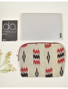 MAROON AND GREY IKAT LAPTOP SLEEVE: LBS02A-LBS02A-sm