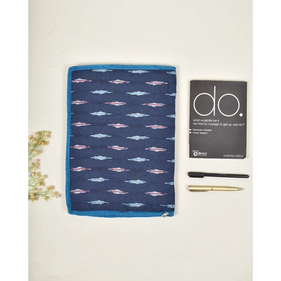 Blue ikat folder with zip : SFZ03A