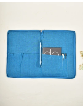 Blue ikat folder with zip : SFZ03A-2-sm