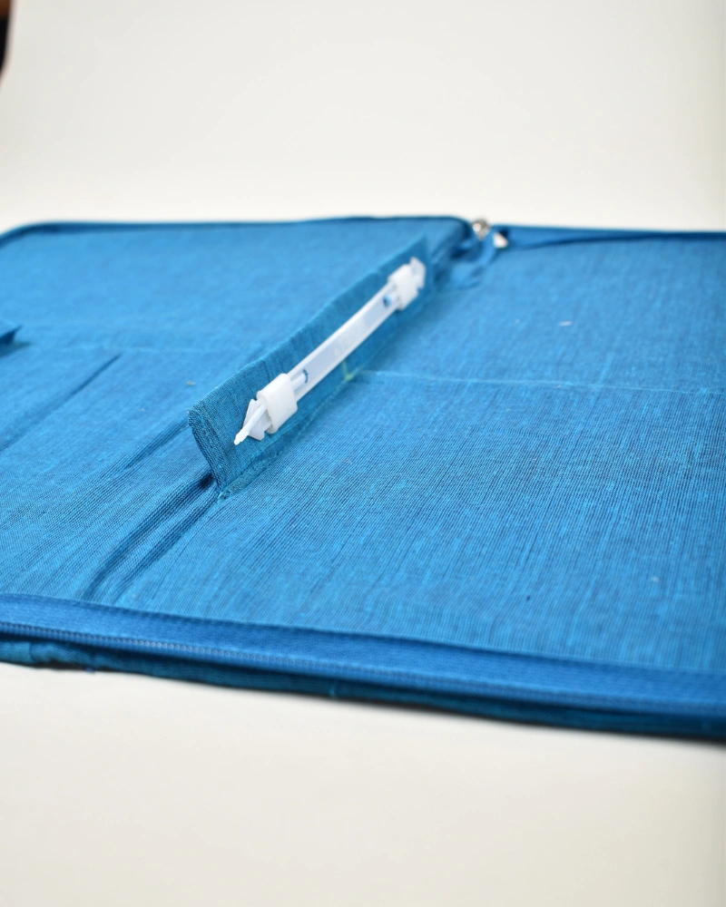 Blue ikat folder with zip : SFZ03A-3