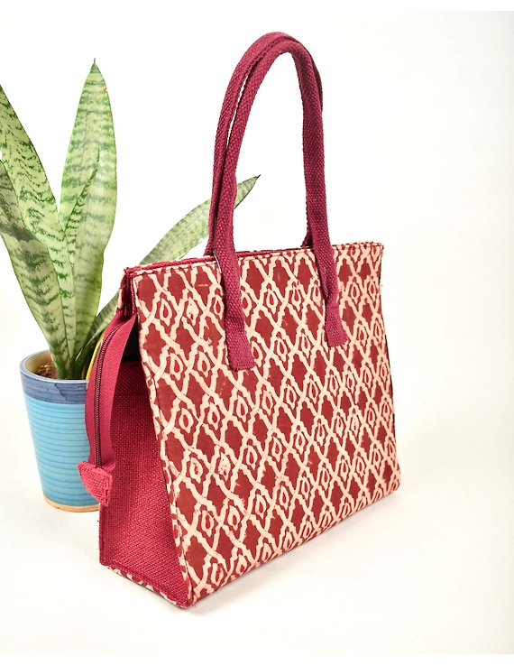 Maroon Kalamkari Jute Box Bags : TBJ02A-3
