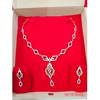DSETS009