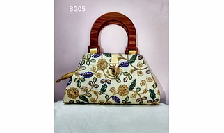 BG05 Rajasthani Hand Purse