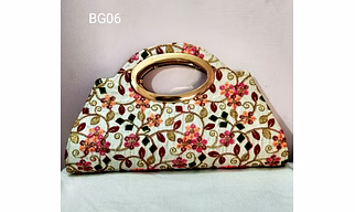BG06 Rajasthani Hand Purse
